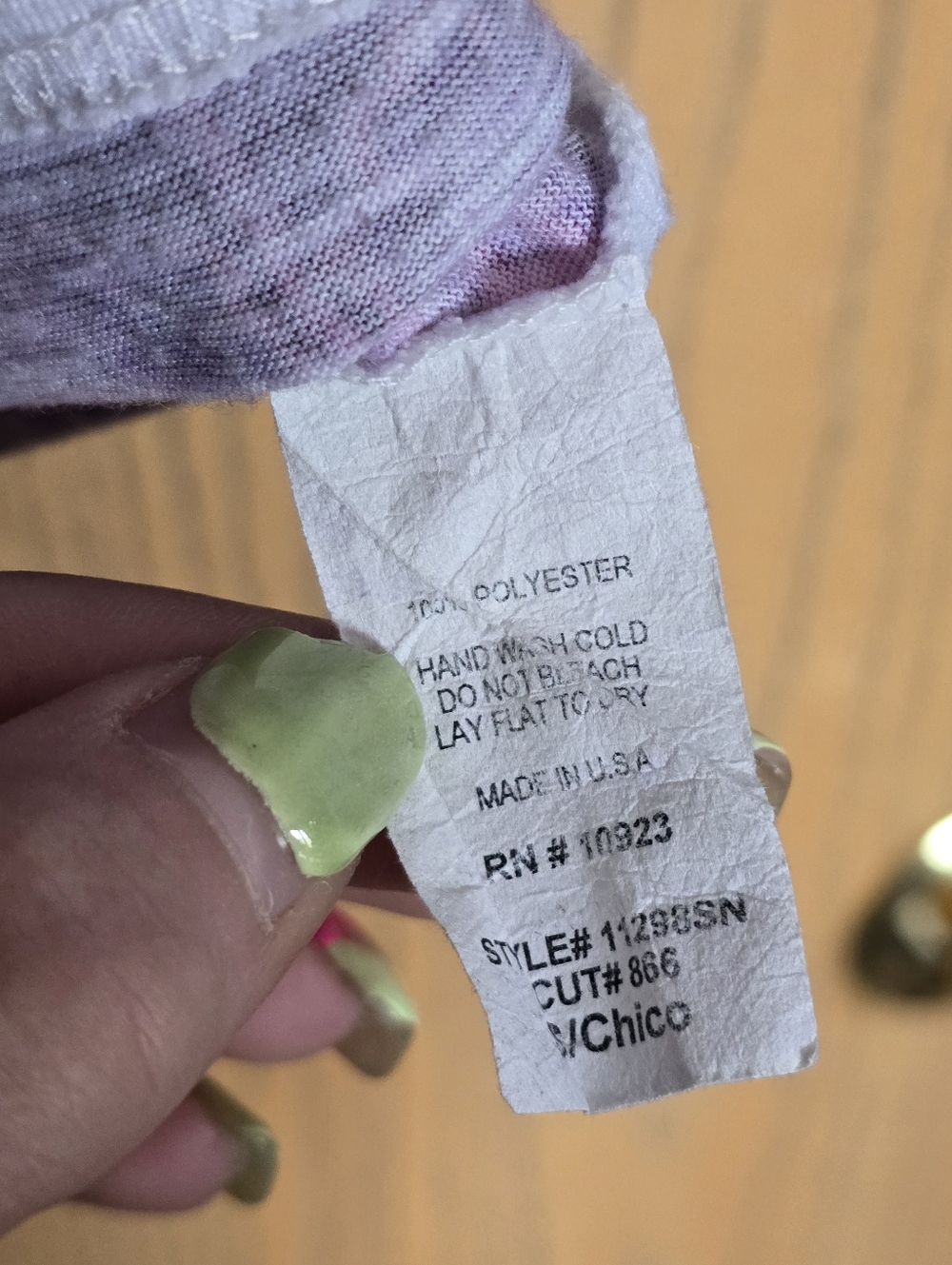 Daytrip Purple Ombre Y2k Fleur-de-Lis Scroll Tee - Picture 4 of 5